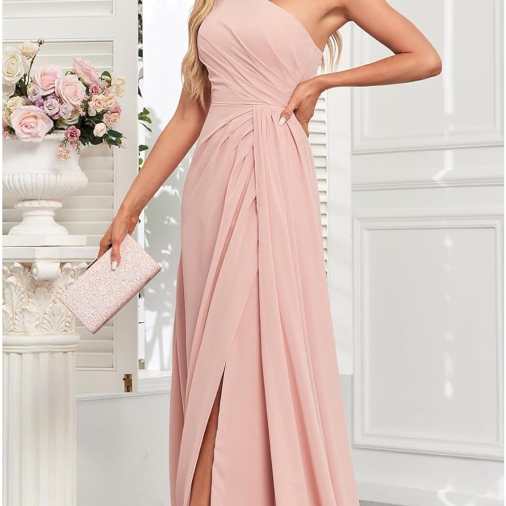Elegant Pink One-Shoulder Dress